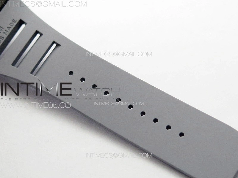 RM035-02 Forged Carbon Case KUF Best Edition Red Crown on Gray Rubber Strap MIYOTA8215