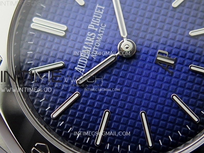 Royal Oak 15202IP 39mm Titanium ZF 1:1 Best Edition Blue Textured Dial on SS Bracelet A2121 V2