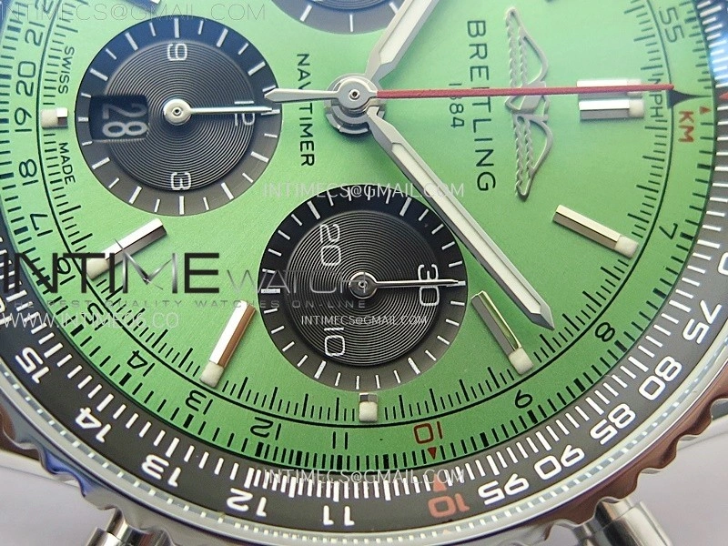 Navitimer B01 43mm SS B50 Best Edition Green Dial Black Subdial On Black Leather Strap A7750