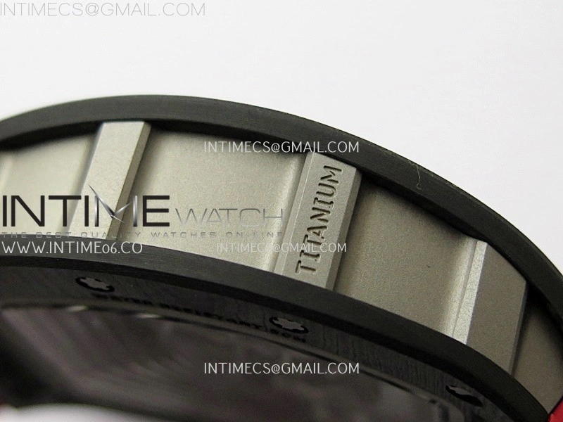 RM055 NTPT Ti APSF 1:1 Best Edition Black Inner Bezel Red Crown On Red Rubber Strap RMUL2 Super Clone