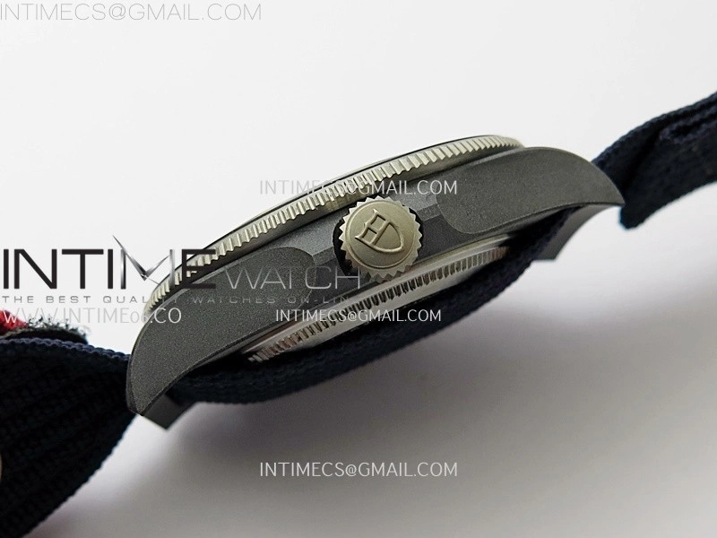 Pelagos M25707KN 24-0001 Carbon M+F 1:1 V4 Best Edition Blue dial Black Bezel on Nylon Strap Miyota 8N-24