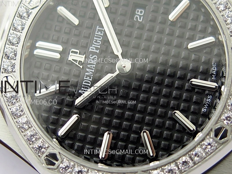 Lady Royal Oak 33mm 67651 Diamonds SS ZF 1:1 Best Edition Black Textured Dial on SS Bracelet RONDA Quartz