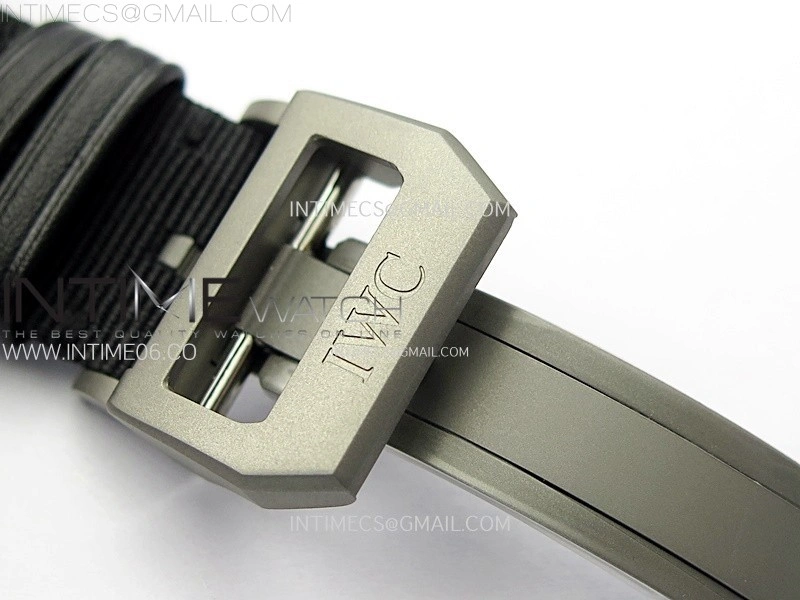 Big Pilot IW329801 Real Ceramic M+F 1:1 Best Edition Black Dial on Black Calfskin Strap SEIKO 8N-24