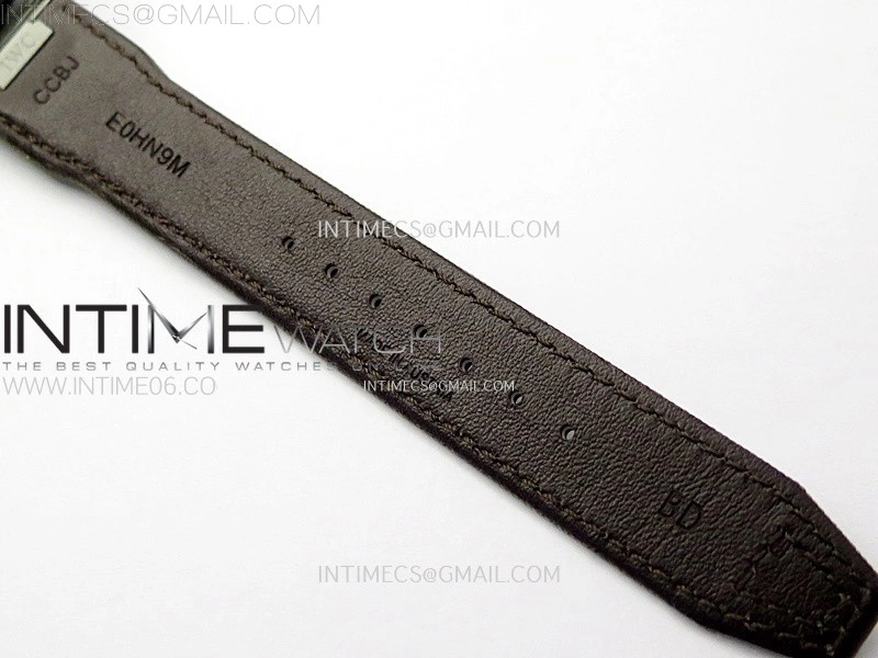 Big Pilot IW329801 Real Ceramic M+F 1:1 Best Edition Black Dial on Green Calfskin Strap SEIKO 8N-24