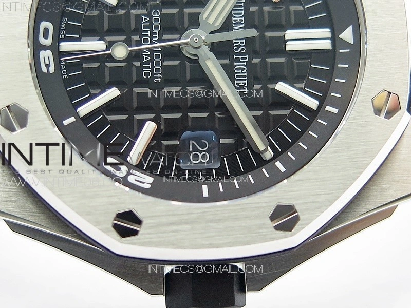 Royal Oak Offshore Diver 15710 APSF 1:1 Best Edition Black Dial on Black Rubber Strap V2 A3120 Super Clone V3