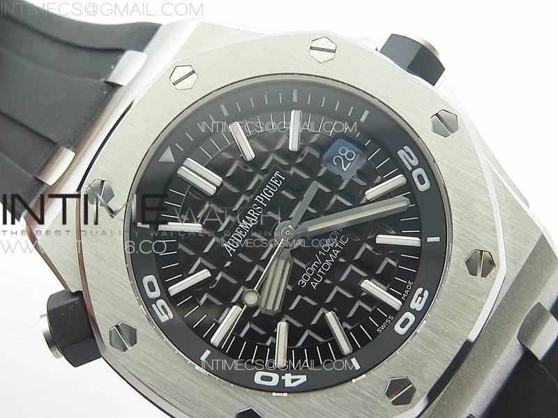 Royal Oak Offshore Diver 15710 APSF 1:1 Best Edition Black Dial on Black Rubber Strap V2 A3120 Super Clone V3