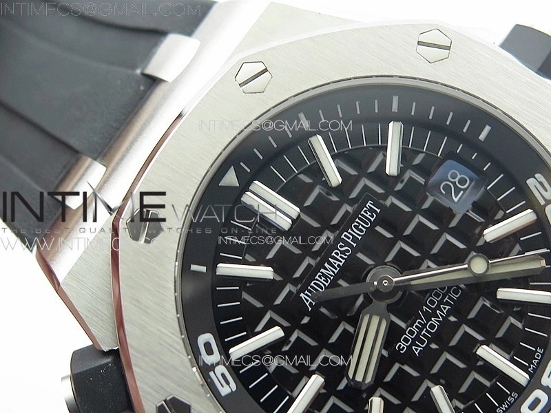 Royal Oak Offshore Diver 15710 APSF 1:1 Best Edition Black Dial on Black Rubber Strap V2 A3120 Super Clone V3