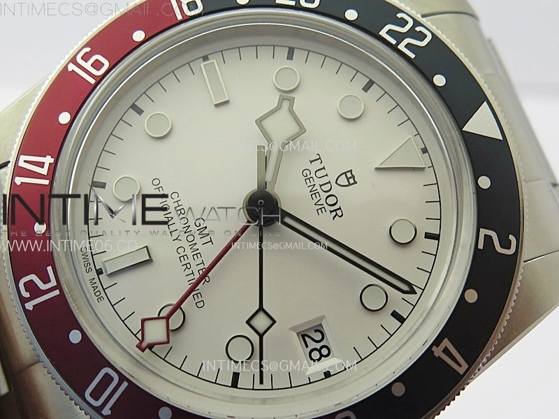 Black Bay M79830RB-0010 GMT Baselworld Pepsi Bezel ZF 1:1 Best Edition White Dial on SS Bracelet A2836