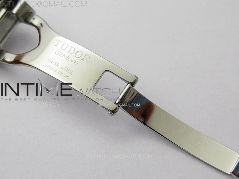 Black Bay M79830RB-0010 GMT Baselworld Pepsi Bezel ZF 1:1 Best Edition White Dial on SS Bracelet A2836