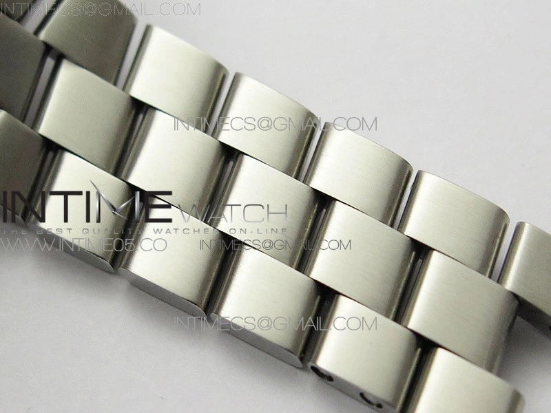 Seawolf 45mm SS B50 1:1 BestEdition SuperLumed Yellow Dial Black Numeral Markers on SS Bracelet A2824