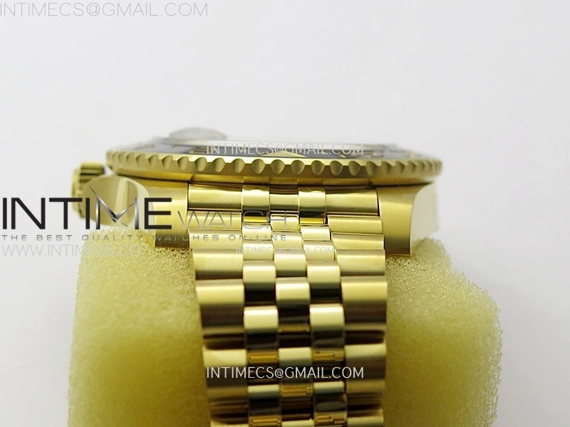 GMT-Master II 126718 GRNR AR+F 1:1 Best Edition on Black Dial YG Bracelet Super Clone DD3285 CHS