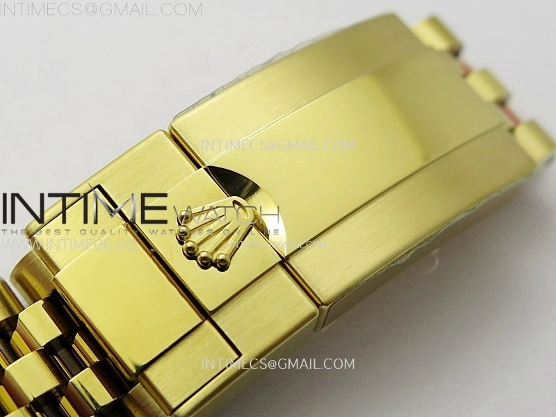 GMT-Master II 126718 GRNR AR+F 1:1 Best Edition on Black Dial YG Bracelet Super Clone DD3285 CHS