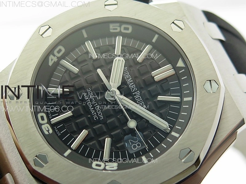 Royal Oak Offshore Diver 15703 APSF 1:1 Best Edition Black Dial on Black Rubber Strap A3120 Super Clone V3
