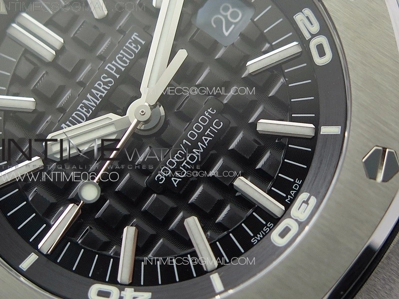 Royal Oak Offshore Diver 15703 APSF 1:1 Best Edition Black Dial on Black Rubber Strap A3120 Super Clone V3