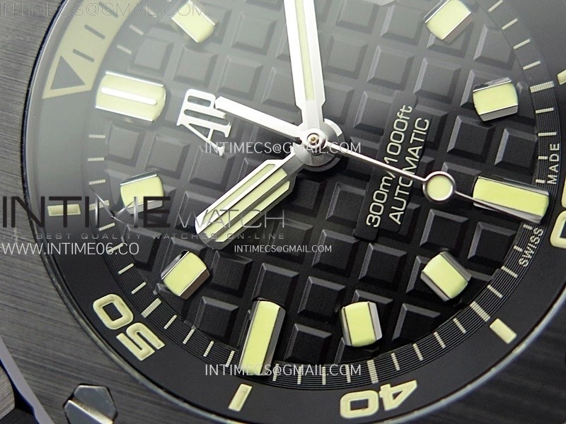 Royal Oak Offshore Diver 15720 Ceramic Bezel APSF 1:1 Best Edition Black Dial on Black Rubber Strap SA4308