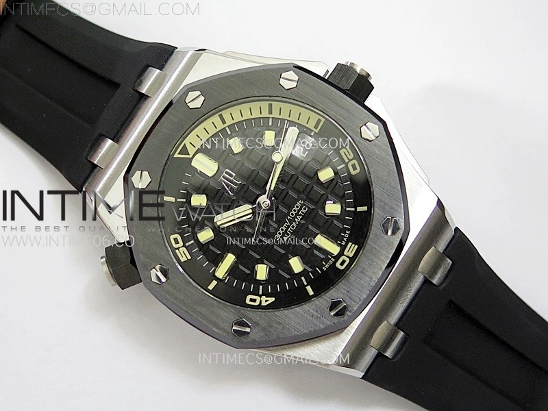 Royal Oak Offshore Diver 15720 Ceramic Bezel APSF 1:1 Best Edition Black Dial on Black Rubber Strap SA4308