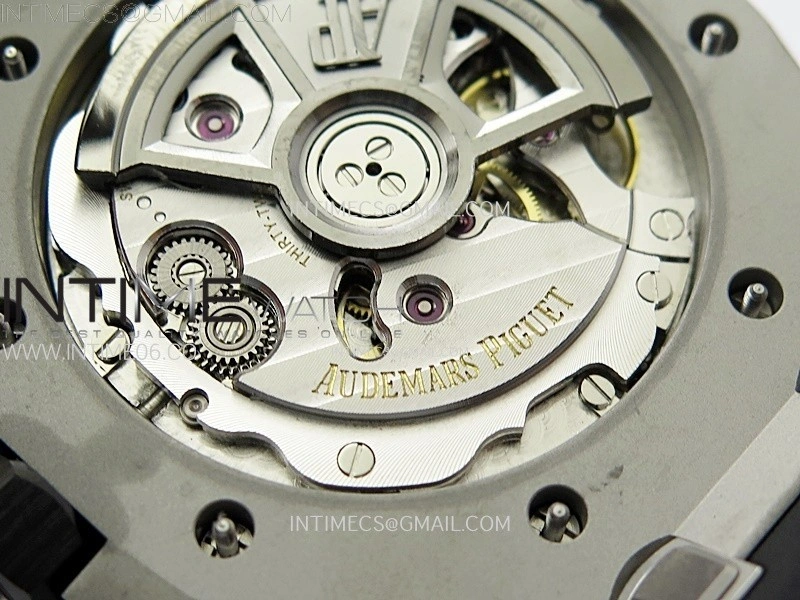 Royal Oak Offshore Diver 15720 Ceramic Bezel APSF 1:1 Best Edition Black Dial on Black Rubber Strap SA4308
