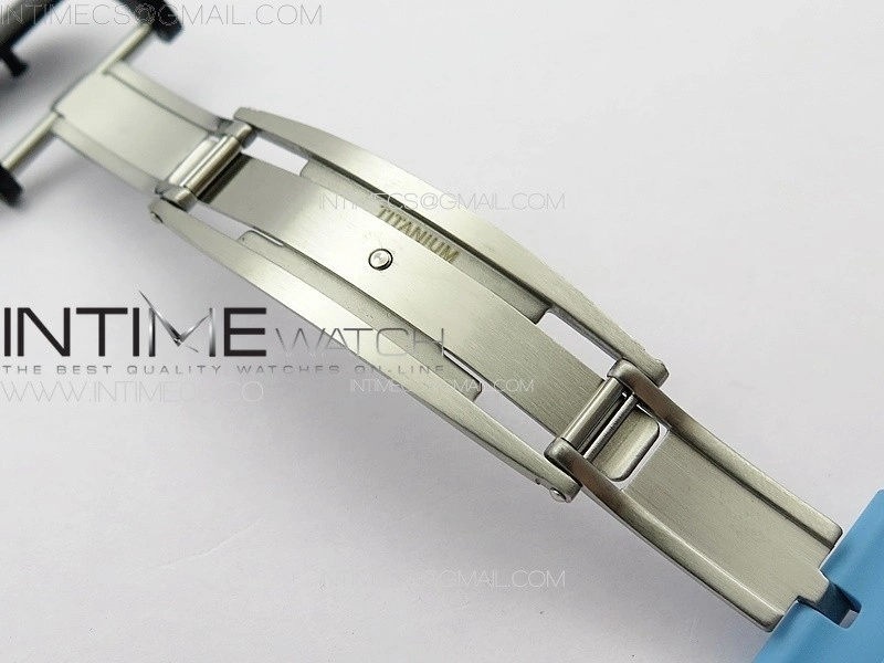 RM035-02 Forged Carbon Case KUF Best Edition Blue Crown on Blue Rubber Strap MIYOTA8215
