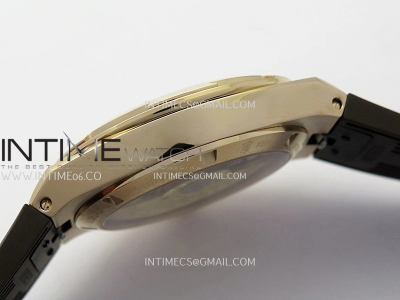 Overseas 4520V RG V2 ZF 1:1 Best Edition Silver Dial On Black Rubber Strap Super Clone A5100