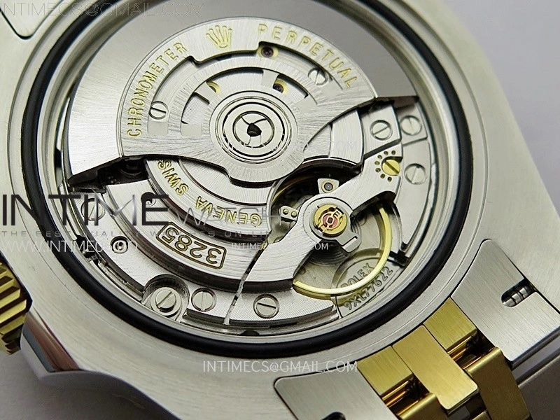 GMT-Master II 126713 GRNR C+F 1:1 Best Edition on Black Dial SS YG Bracelet Super Clone VR3285 CHS