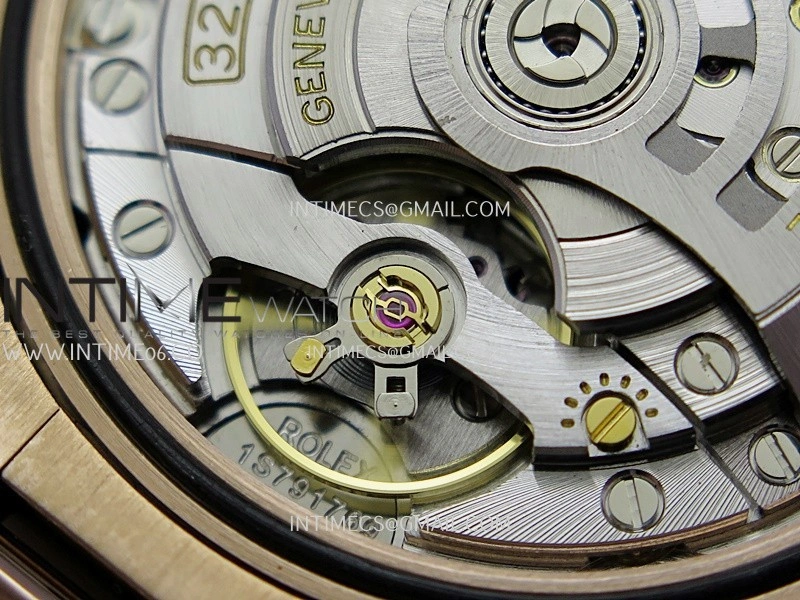 Day Date 128235 RG BP 1:1 Best Edition Green Dial Roman Marker On President Bracelet SA3255