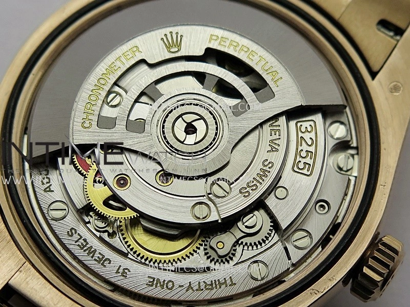 Day Date 128235 RG BP 1:1 Best Edition Green Dial Roman Marker On President Bracelet SA3255