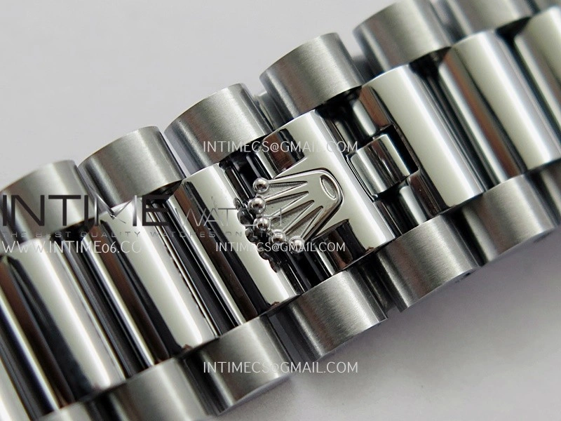 Day Date 128239 Gain Weight QF 1:1 Best Edition Red Dial Stick Marker On President Bracelet