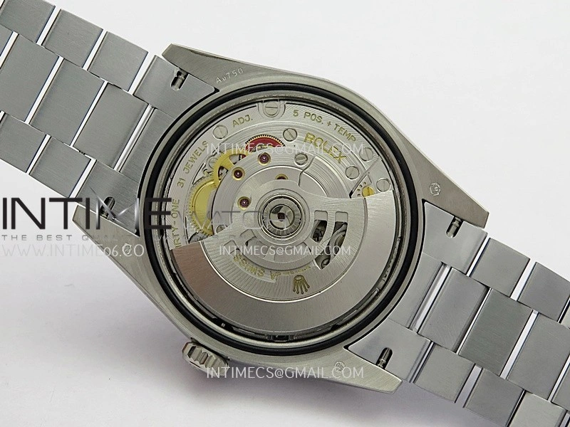 Day Date 128239 Gain Weight QF 1:1 Best Edition Red Dial Stick Marker On President Bracelet