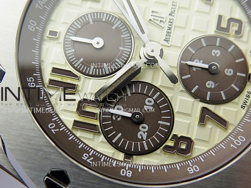 Royal Oak Offshore 42mm 2014 Safari SS TKF Best Edition Cream Dial On Brown Leather Strap Asian 3126