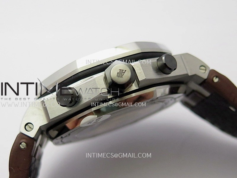 Royal Oak Offshore 42mm 2014 Safari SS TKF Best Edition Cream Dial On Brown Leather Strap Asian 3126