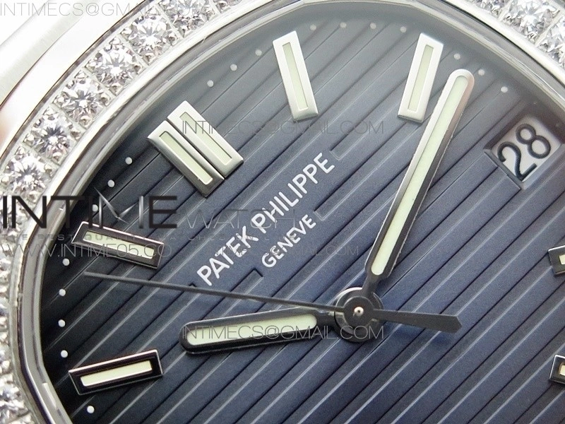Nautilus Jumbo 5713 Super Replication PPF 1:1 Best Edition Blue Textured Dial on SS Bracelet PPF324