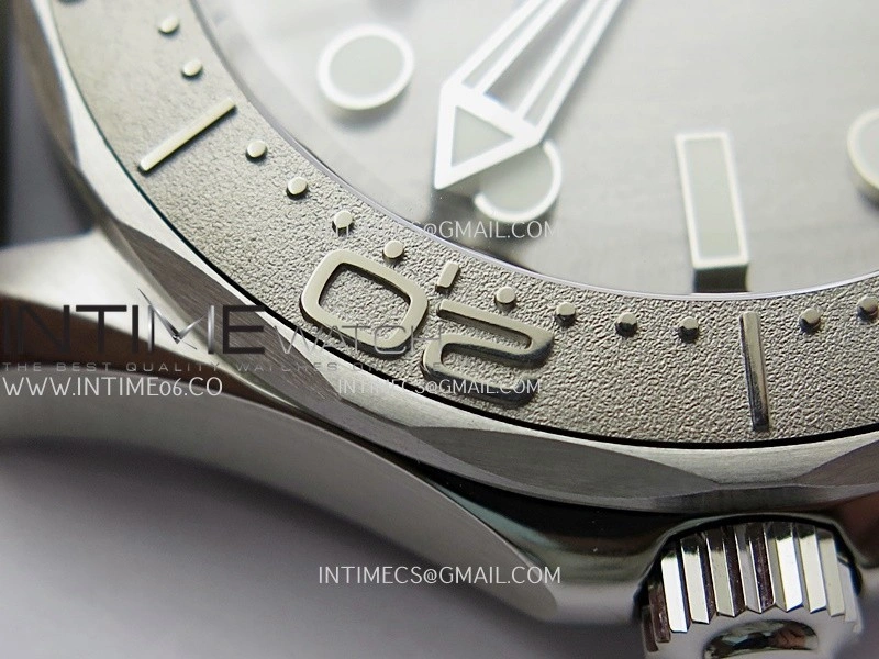 Seamaster 300M 42mm Titanium Bezel SS VSF Best Edition Gray Dial On SS Mesh Bracelet A8806