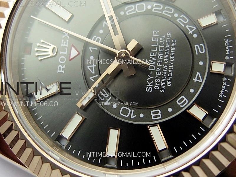 Sky-Dweller 336235 RG Noob 1:1 Best Edition Gray Dial on Black Rubber Strap Asian 23J to 9001