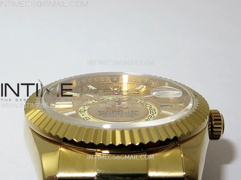 Sky-Dweller 336238 YG Noob 1:1 Best Edition Gold Dial on Black Rubber Strap Asian 23J to 9001