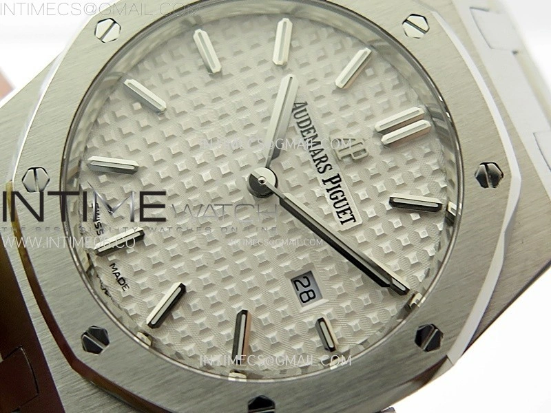Lady Royal Oak 33mm 67651 SS ZF 1:1 Best Edition White Textured Dial on SS Bracelet RONDA Quartz