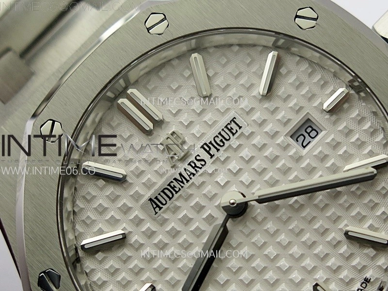 Lady Royal Oak 33mm 67651 SS ZF 1:1 Best Edition White Textured Dial on SS Bracelet RONDA Quartz
