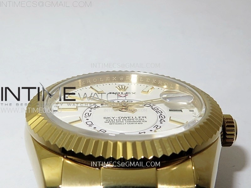 Sky-Dweller 336238 YG Noob 1:1 Best Edition White Dial on Black Rubber Strap Asian 23J to 9001