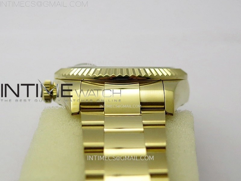 Sky-Dweller 326934 904L YG Noob 1:1 Best Edition Gold Dial on SS Oyster Bracelet Asian 23J to 9001