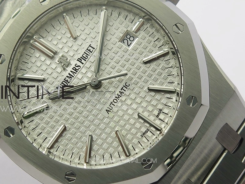 Royal Oak 41mm 15400 SS ZF 1:1 Best Edition Silver Textured Dial on SS Bracelet SA3120 Super Clone