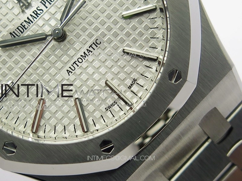Royal Oak 41mm 15400 SS ZF 1:1 Best Edition Silver Textured Dial on SS Bracelet SA3120 Super Clone