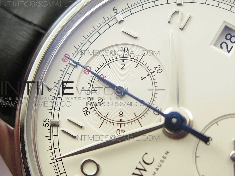 Portugieser Chrono Classic 42 IW390403 ZF 1:1 Best Edition White Dial Blue Hand on Black Leather Strap A7750