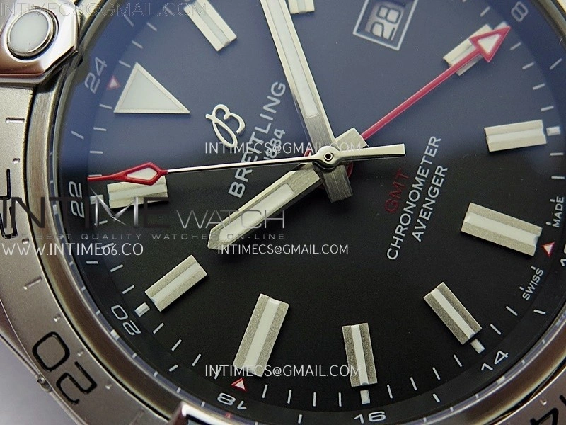 Avenger Chronometer 42mm GMT Red Second Hand SS BLSF 1:1 Best Version Black Dial On SS Bracelet A2836