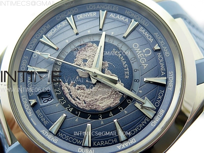 Aqua Terra GMT Worldtimer 43mm VSF 1:1 Best Edition Summer Blue Dial on Blue Rubber Strap A8938 Super Clone