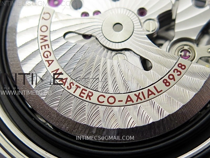 Aqua Terra GMT Worldtimer 43mm VSF 1:1 Best Edition Summer Blue Dial on Blue Rubber Strap A8938 Super Clone