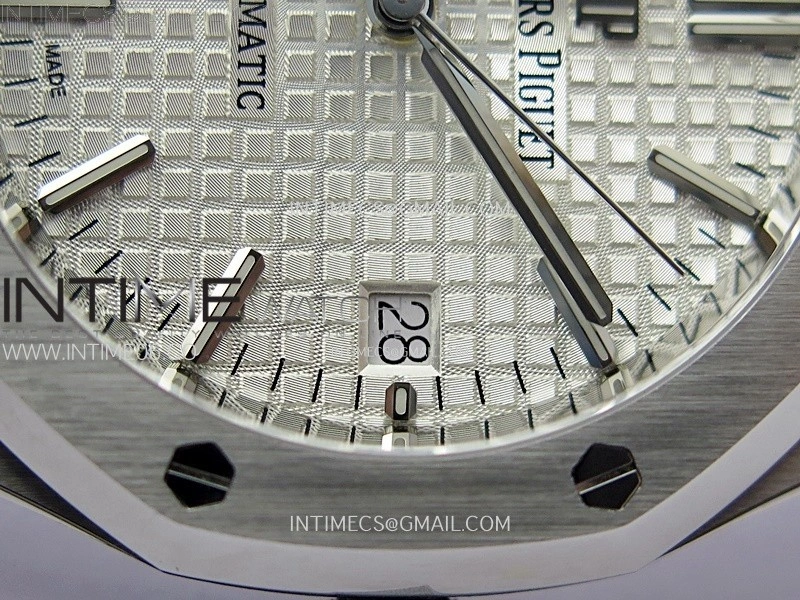Royal Oak 37mm 15450 SS ZF 1:1 Best Edition Silver Textured Dial on SS Bracelet SA3120 Super Clone