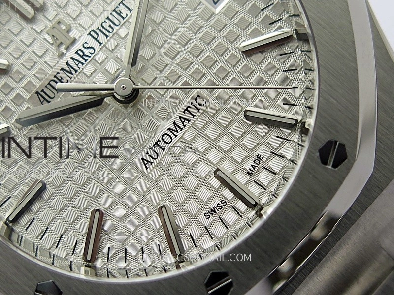 Royal Oak 37mm 15450 SS ZF 1:1 Best Edition Silver Textured Dial on SS Bracelet SA3120 Super Clone