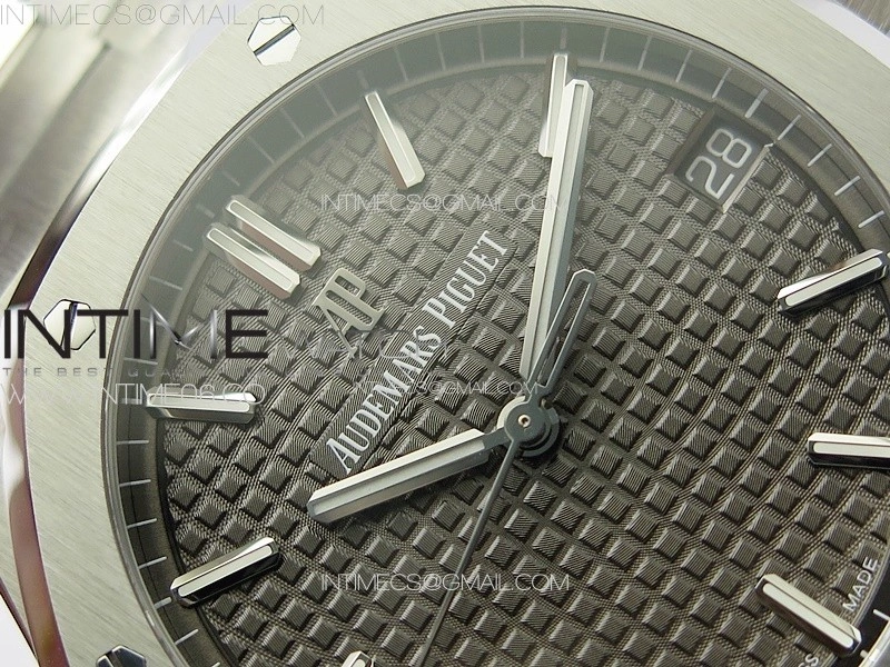 Royal Oak 41mm 15500 SS ZF 1:1 Best Edition Gray Textured Dial on SS Bracelet A4302 Super Clone V3