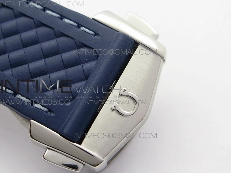 Aqua Terra 150M 43mm 24 VSF 1:1 Best Edition Blue Dial on Blue Rubber Strap A8938 Super Clone