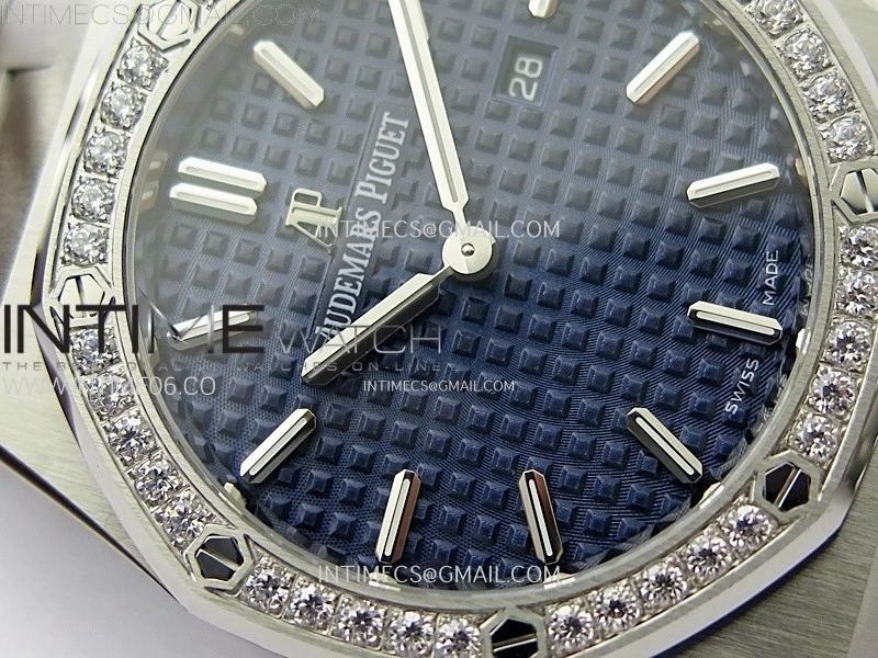 Lady Royal Oak 33mm 67651 Diamonds SS ZF 1:1 Best Edition Blue Textured Dial on SS Bracelet RONDA Quartz