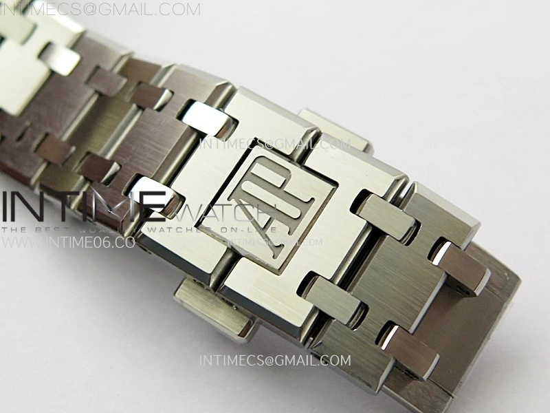 Lady Royal Oak 33mm 67651 Diamonds SS ZF 1:1 Best Edition Blue Textured Dial on SS Bracelet RONDA Quartz